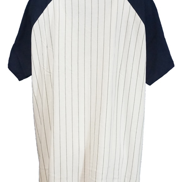 Atlanta Braves MLB Pinstripe Raglan V Neck T-Shirt - Picture 2 of 6